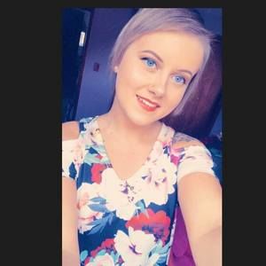 Meet your Posher, Kayla